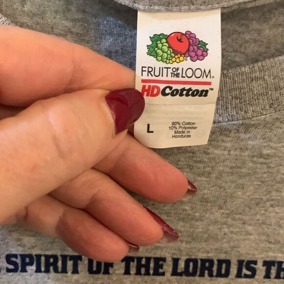 GRAPHIC T-SHIRT MENS “FREEDOM”GRAY FRUIT OF THE LOOM SZ L  (2 COR 3:17) - Picture 4 of 5